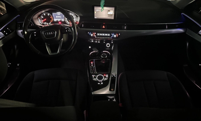 Audi A4 cena 64000 przebieg: 193661, rok produkcji 2016 z Drezdenko małe 301